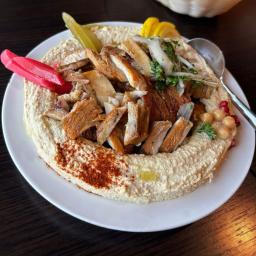 Hummus With Chicken Shawarma