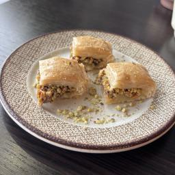 Assorted Baklawa | 4 Pcs
